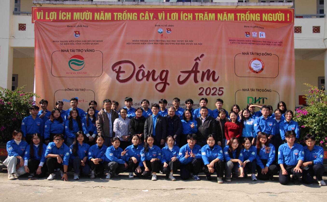 WARM WINTER 2025: SPREADING LOVE AND WARMTH FROM THE YOUTH OF PHARMACY – MEDICINE